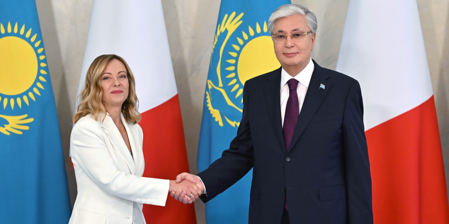 Prime Minister Meloni met with President Tokayev upon her arrival in Astana. Source: Astana Times Image