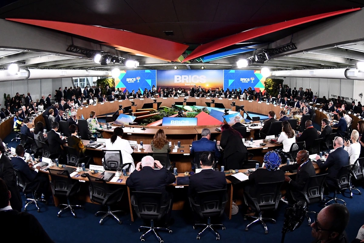Kazakhstan & Afghanistan conclude deal on Trans-Afghan railway; Tajikistan orders Afghan refugees to leave within 15 days; U.S. places 25% tariff on Kazakhstani imports; Kazakhstan & Uzbekistan become BRICS partners. /Jul.14