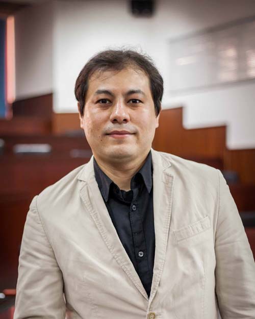 Dr. Aslan Tanekenov